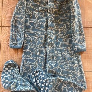 Magnetic Me Blue and Cream Penguins Footie